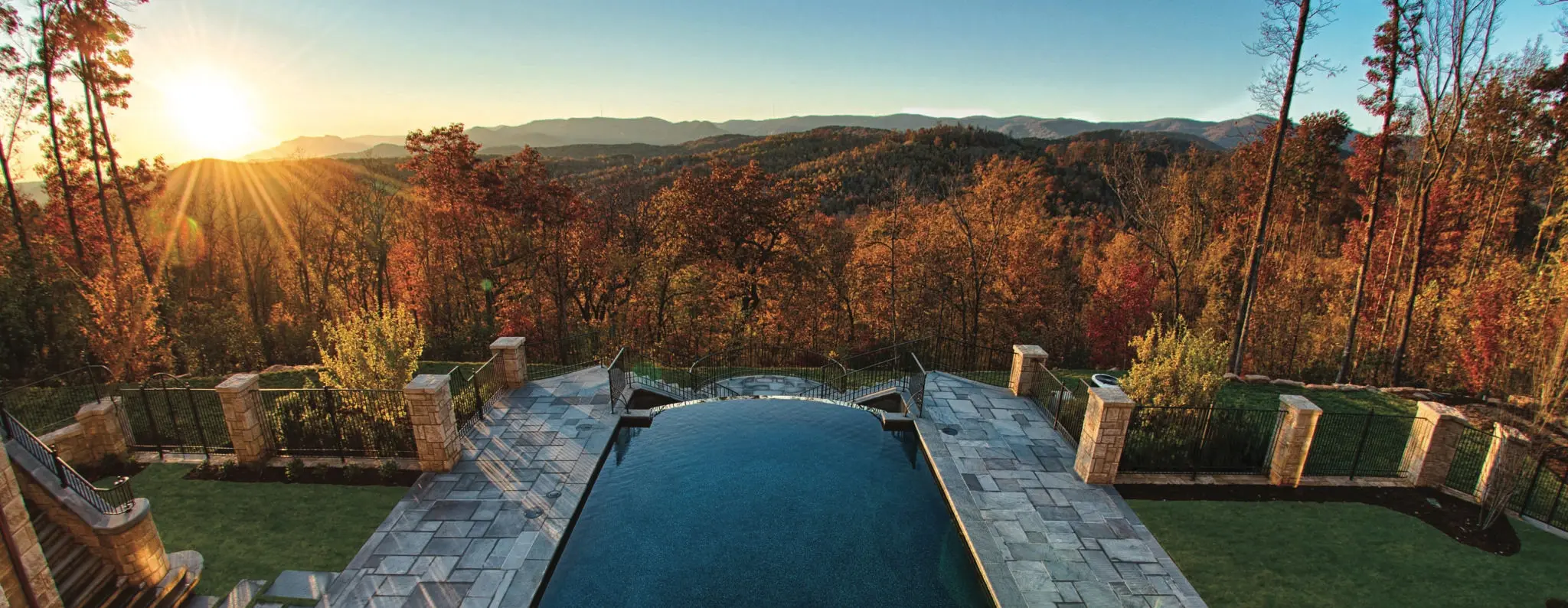 The Cliffs at Mountain Park hero